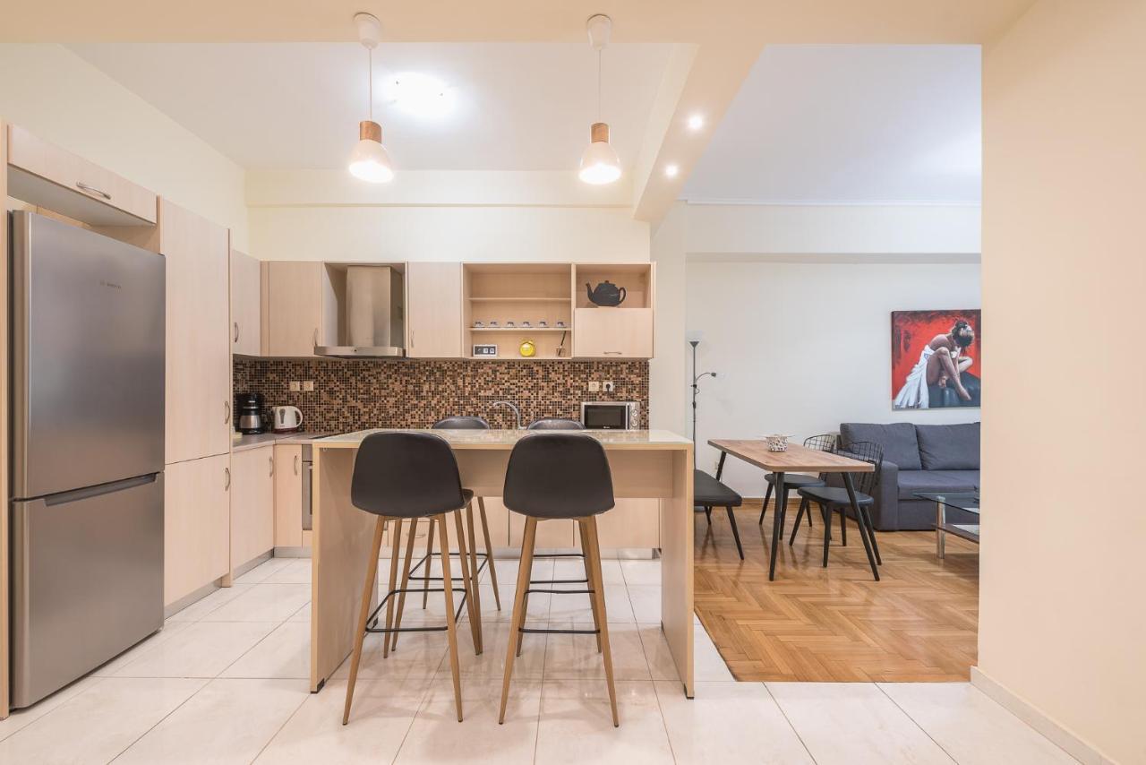 Elegant Home In Quiet Street By Cloudkeys أثينا المظهر الخارجي الصورة