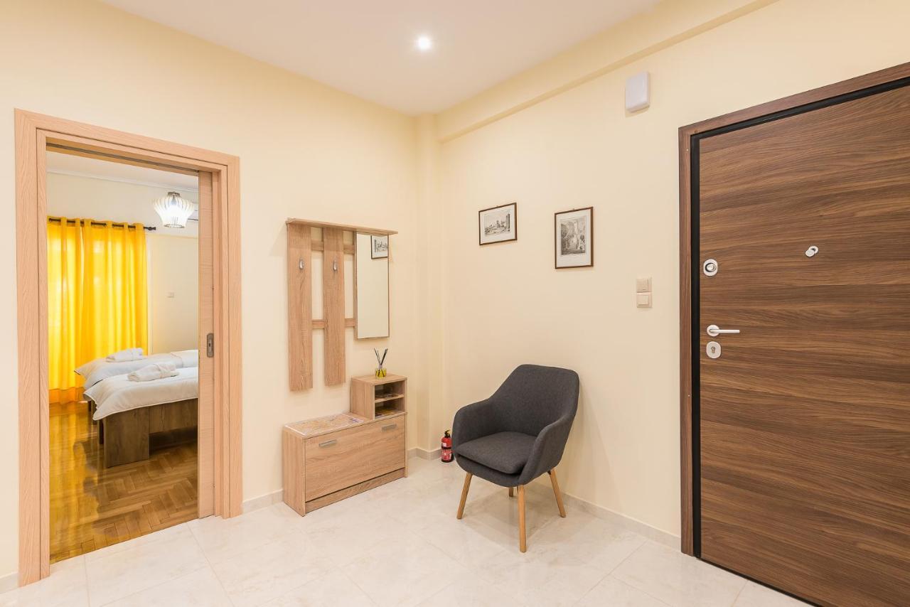 Elegant Home In Quiet Street By Cloudkeys أثينا المظهر الخارجي الصورة